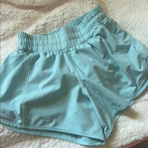 Women’s Hotty Hot Low-Rise Lined Short 4” Chill Blue